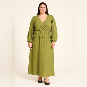 NWT Eloquii Women Puff Sleeve Ruffle Maxi Dress Size 24 Boho Green Peasant Work